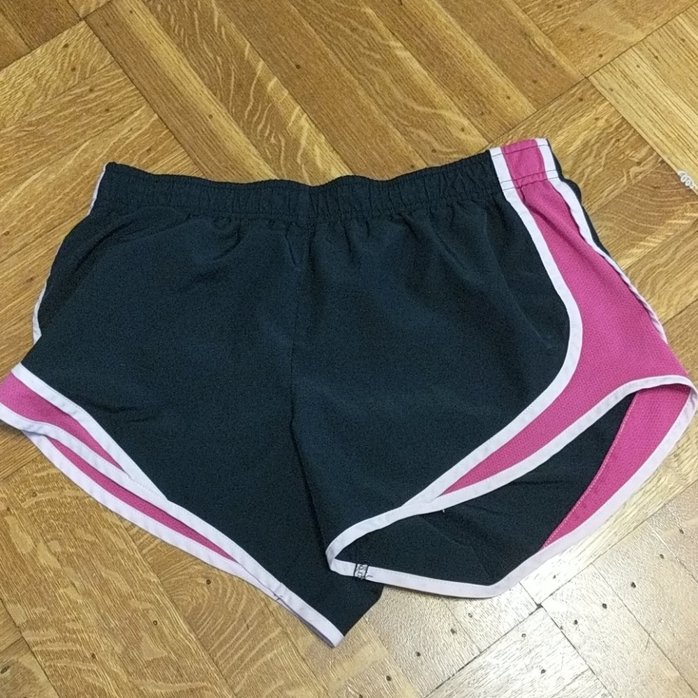 Black & pink athletic shorts